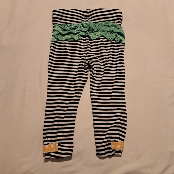 Matilda Jane girls size 18-24 months leggings black & white stripes - Picture 2 of 3